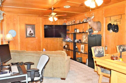 3505 Sunnyslope Rd, Waukesha, WI 53151-5338