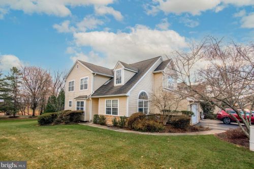 174 Canterbury Ln, Blue Bell PA  19422-1278 exterior