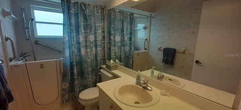 4710 Sandpointe Dr, New Port Richey FL 34655-1477 exterior