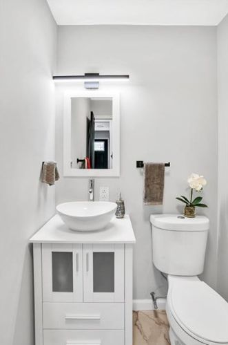 523 Orchard Ave, Pittsburgh PA  15202-2417 exterior