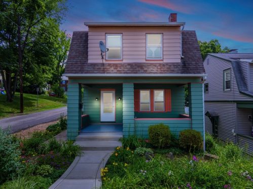 218 Allegheny Ave, Pittsburgh, PA 15202-1404