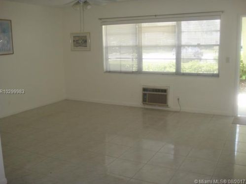 50 Norwich C, West Palm Beach, FL 33417-7906