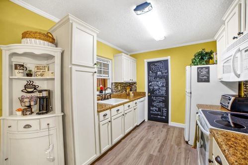 1742 Talmadge St, Deland FL  32724-8729 exterior