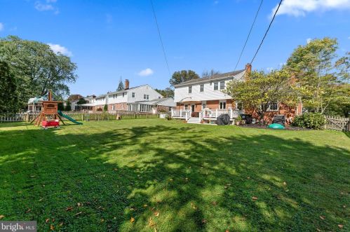 306 Hampton Rd, Wilmington DE  19803-2420 exterior