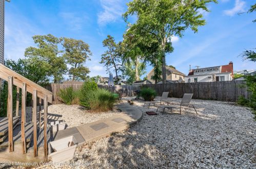 11 Vanard Dr, Bricktown NJ  08723-7426 exterior