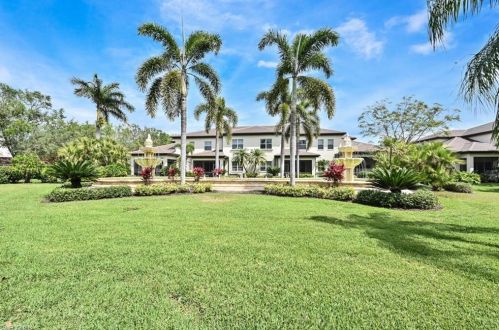 6145 Montelena Cir, Naples, FL 34119-4793