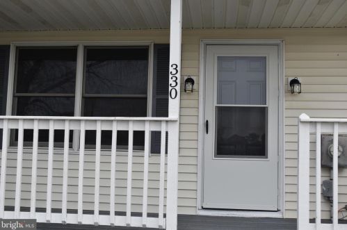330 Bay Ct, Milton, DE 19968-1500