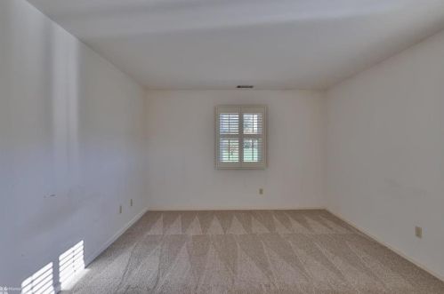 5743 Whitemarsh Dr, Macungie PA  18062-8955 exterior