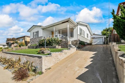 2733 Blackton Dr, San Diego, CA 92105-5051