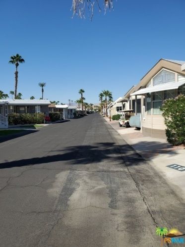 69801 Ramon Rd, Cathedral City CA  92234-3358 exterior