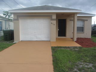 819 12th Ave, Bradenton, FL 34205-8442