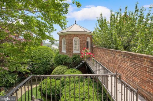 3508 Prospect St, Washington, DC 20007-2631