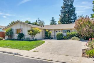 777 Montfield Pl, Concord, CA 94518-2836