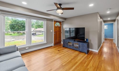 15 Crestview St, Keene NH  03431-2607 exterior