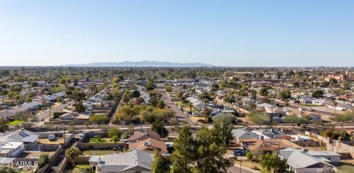 1057 Butler Dr, Phoenix AZ  85020-3762 exterior