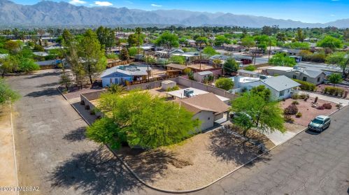 5443 Lester St, Tucson, AZ 85712-3651