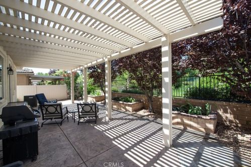 169 Canary Crk, Beaumont CA  92223-7311 exterior