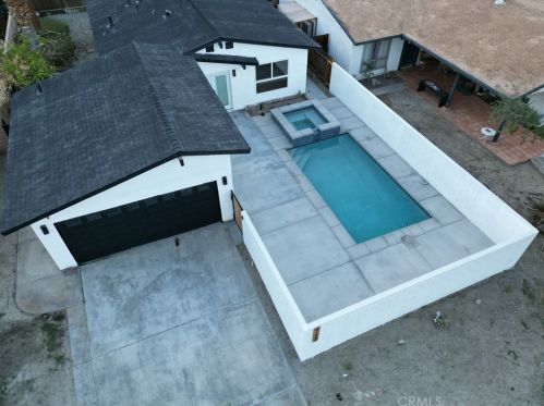 51655 Avenida Diaz, La Quinta CA  92253-3122 exterior