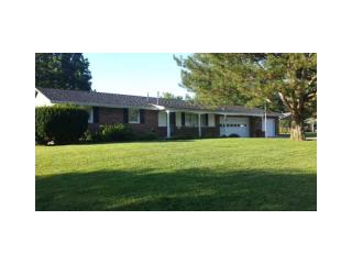 2555 Rosewood Dr, Troy, OH 45373-9302