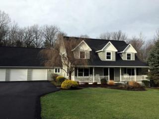 441 Ridge Rd, Vestal, NY 13850-5632
