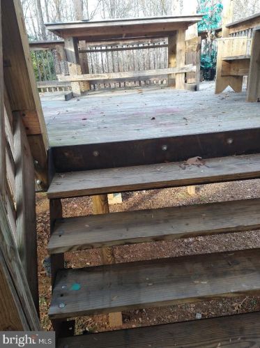 243 Stony Hill Rd, Fredericksburg VA  22406-4128 exterior