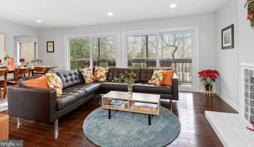 11642 Mediterranean Ct, Herndon, VA 20190-3401