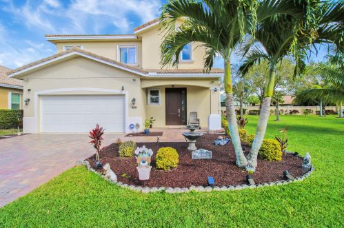 8462 Lyons Ranches Rd, Boynton Beach, FL 33472-4411
