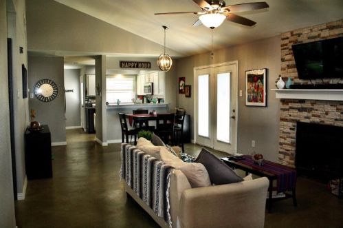 298 Corporate Dr, Lewisville, TX 75067-6701
