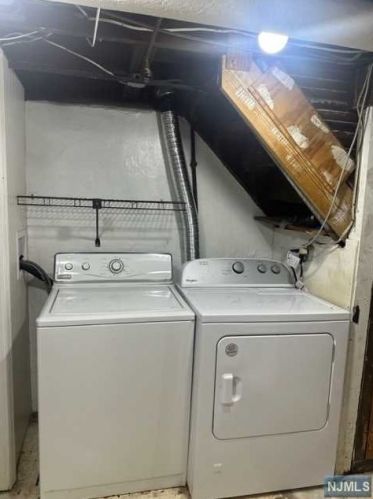 124 Hillside Ave, Teaneck NJ  07666-4011 exterior