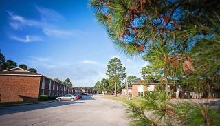 4800 Alamance Rd, Fayetteville NC  28304-3241 exterior