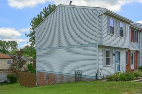 326 Timber Trl, Imperial, PA 15126-9690
