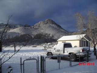 949 Portal Rd, Hilltop, AZ 85632-8140