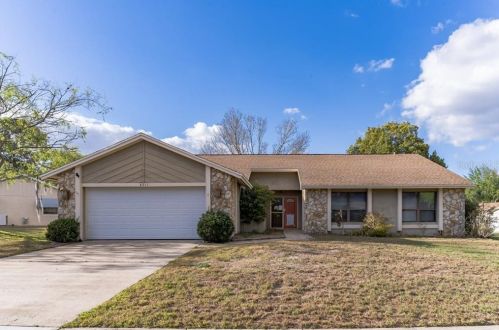8911 Esguerra Ln, Orlando, FL 32836-5444