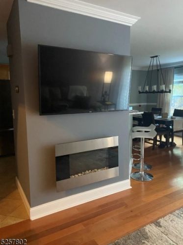 210 Sheffield Ct, Parsippany NJ  07834-3473 exterior