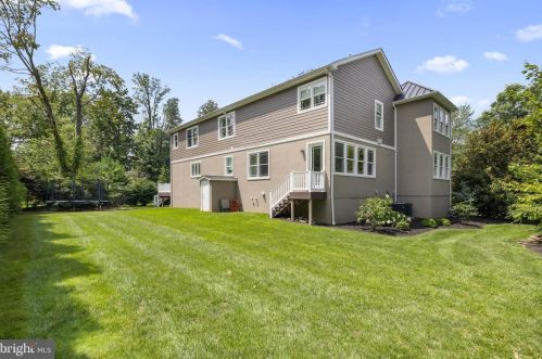 500 Court St, Gardenville PA  18901-4422 exterior