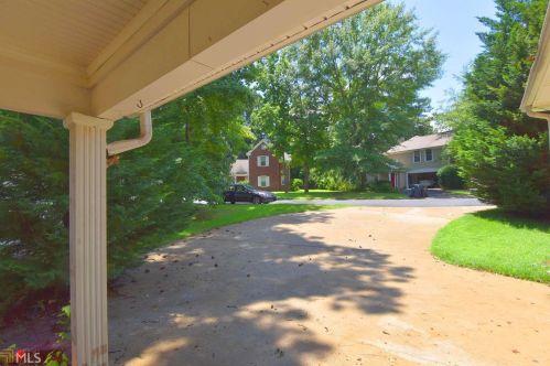 115 Fairfield Dr, Peachtree City GA  30269-1188 exterior