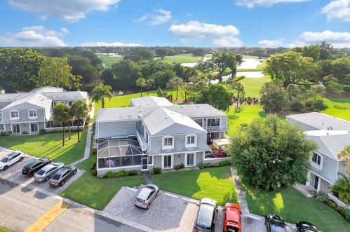 303 Vision Ct, West Palm Beach FL  33418-3840 exterior