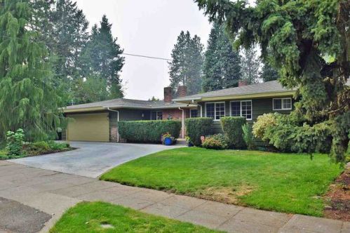 2214 Hatch St, Spokane WA  99203-3368 exterior