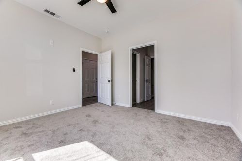 4343 Frank St, Dallas TX  75210-1236 exterior