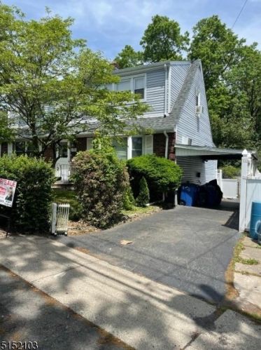 454 Kearney St, Paterson, NJ 07522-1024