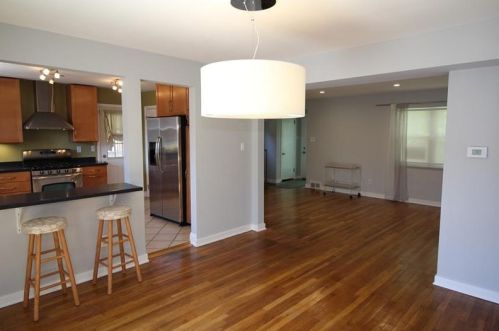 6108 Stanton Ave, Pittsburgh PA  15206-2266 exterior