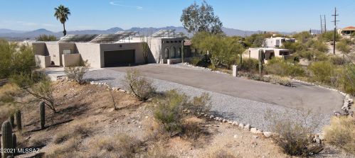 6960 Chaparral Ave, Tucson, AZ 85718-7325