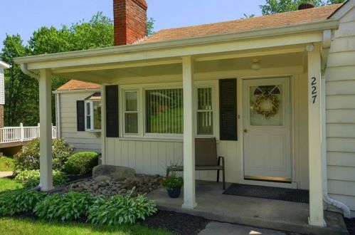 227 Pontiac Ave, Pittsburgh, PA 15237-4764