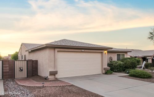 710 Sunfield Canyon Dr, Tucson, AZ 85748-6861