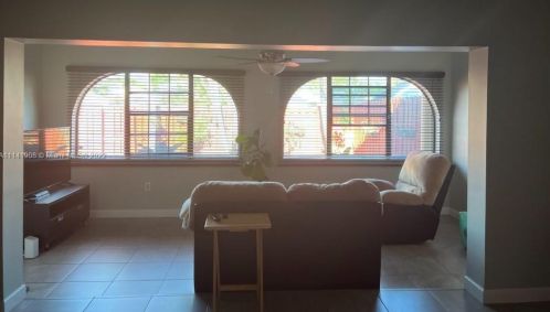 11719 103rd Ln, Miami, FL 33186-8537