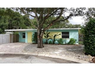 2516 51st Way, Saint Petersburg, FL 33707-5152