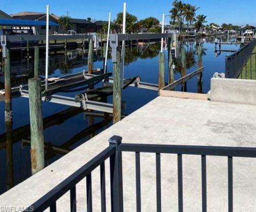 3624 1st Pl, Cape Coral, FL 33904-4800