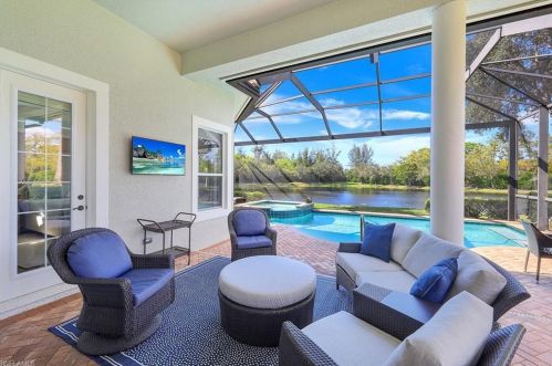 3086 Aviamar Cir, Naples, FL 34114-9566