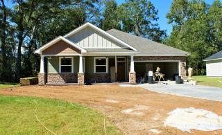 302 Nabb Rd, Tallahassee, FL 32317