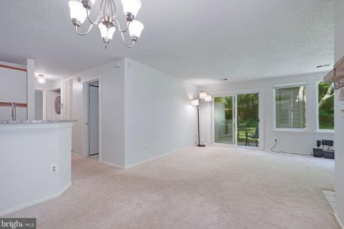 11723 Summerchase Cir, Herndon VA  20194-1137 exterior